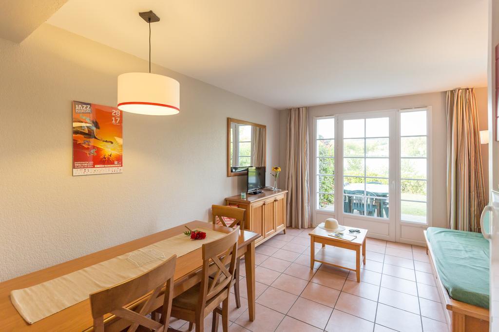 Residence Pierre & Vacances Le Hameau Du Lac 마르시악 외부 사진